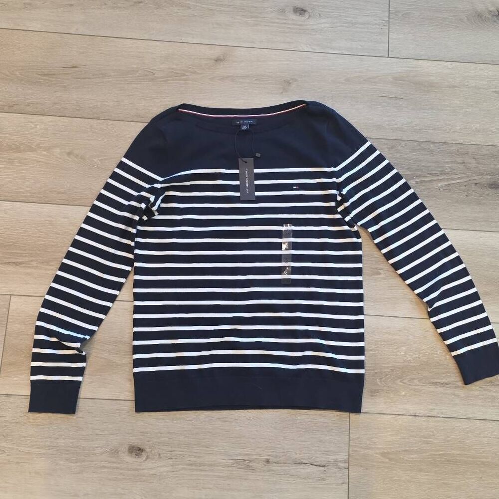 Tommy Hilfiger Boatneck Sweater – NWT Size Small – 100% Cotton